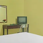 Spot On 92466 Adam Kost Syariahnearwisata Jembatan Barito